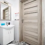 Apartment Manufaktura By Bookinghost *