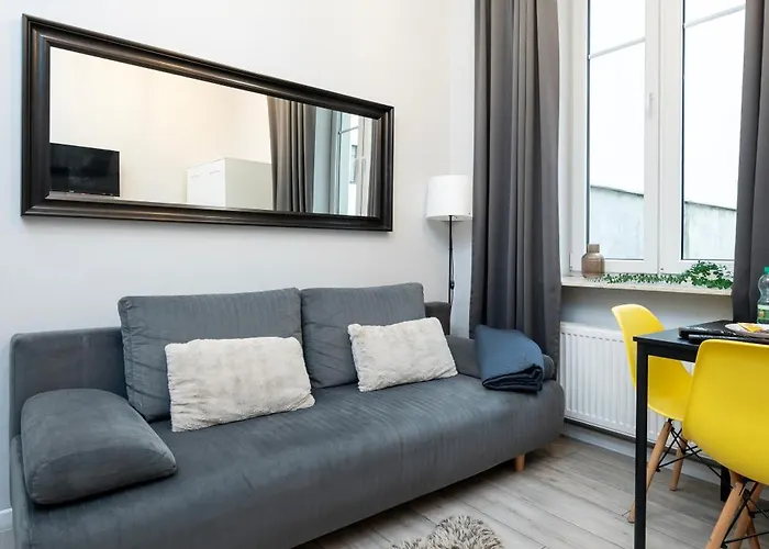 Manufaktura By Bookinghost * Łódź